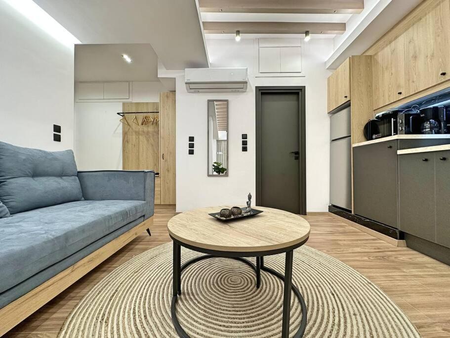 Oasis Luxury Apartments 에레트리아 외부 사진