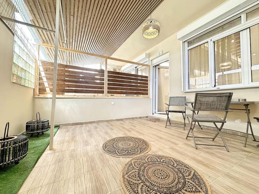 Oasis Luxury Apartments 에레트리아 외부 사진