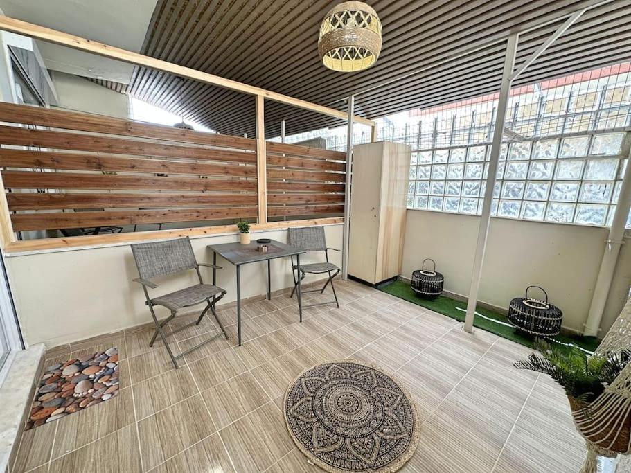 Oasis Luxury Apartments 에레트리아 외부 사진