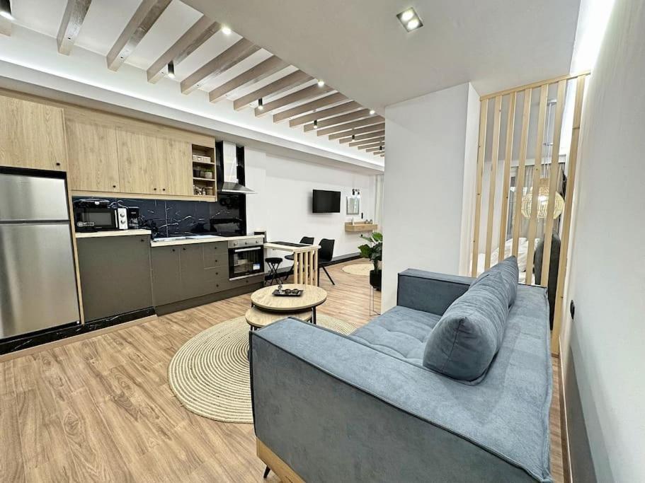 Oasis Luxury Apartments 에레트리아 외부 사진